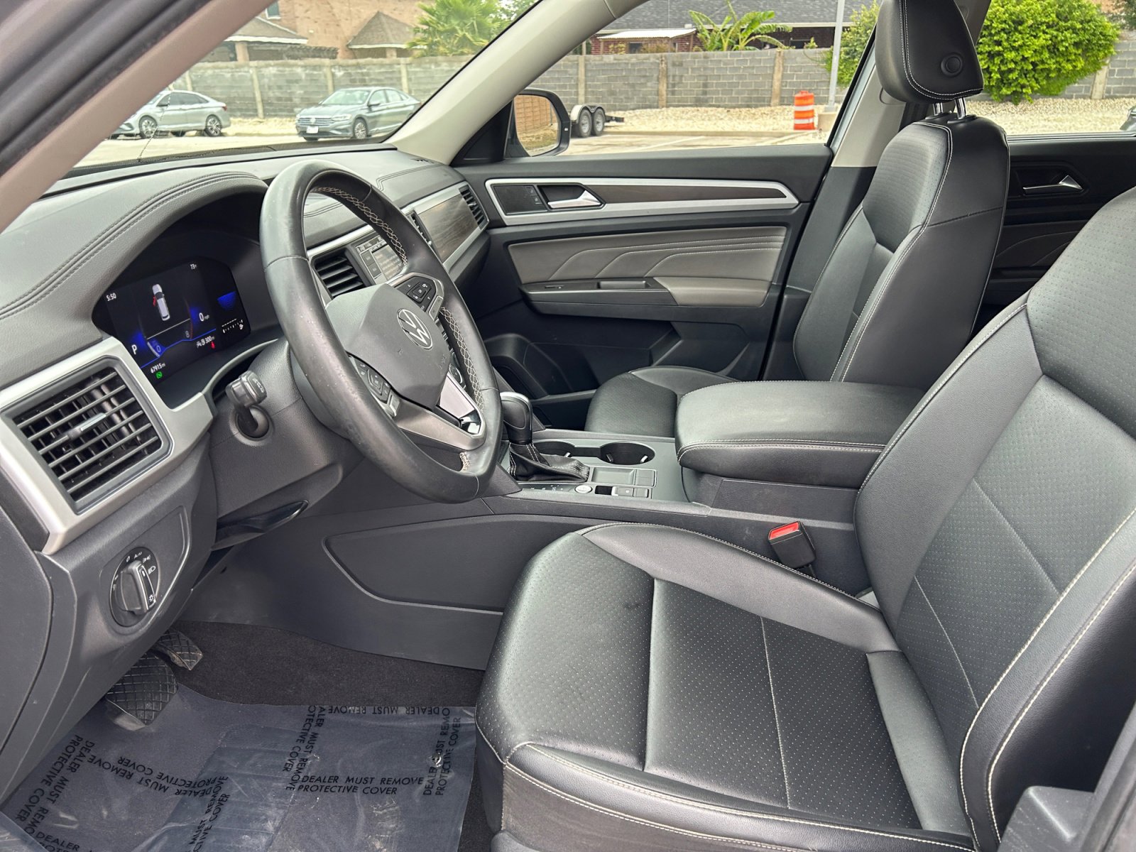 Used 2022 Volkswagen Atlas SE FWD image 22