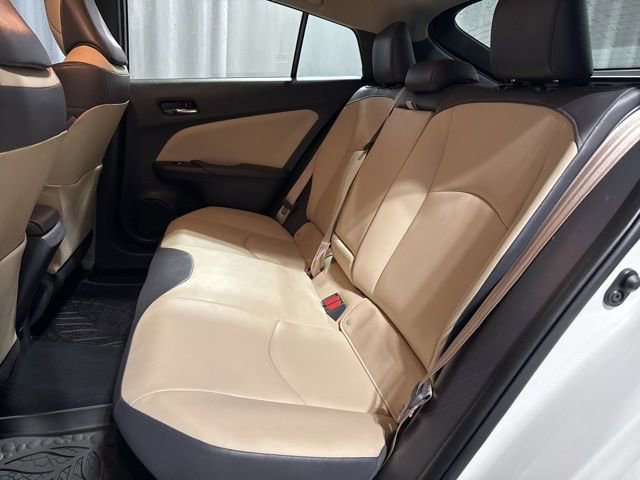 Used 2017 Toyota Prius Four w/ Advanced Technology Package image 20