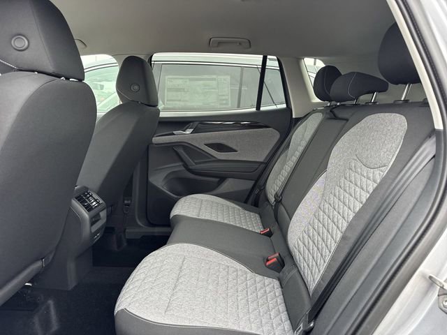 New 2026 Volkswagen Tiguan S FWD image 9