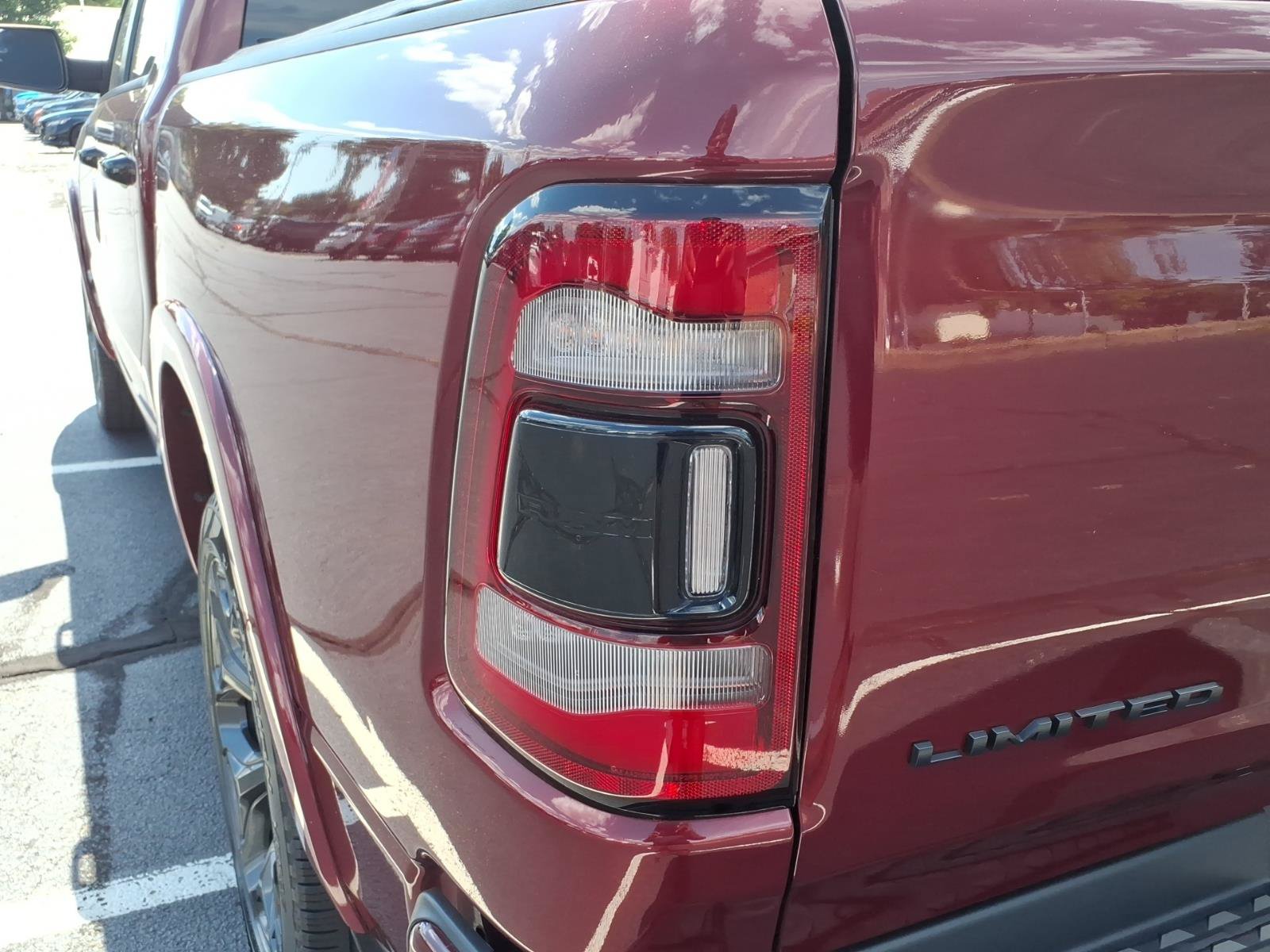 Used 2023 RAM 1500 Limited AWD/4WD image 14