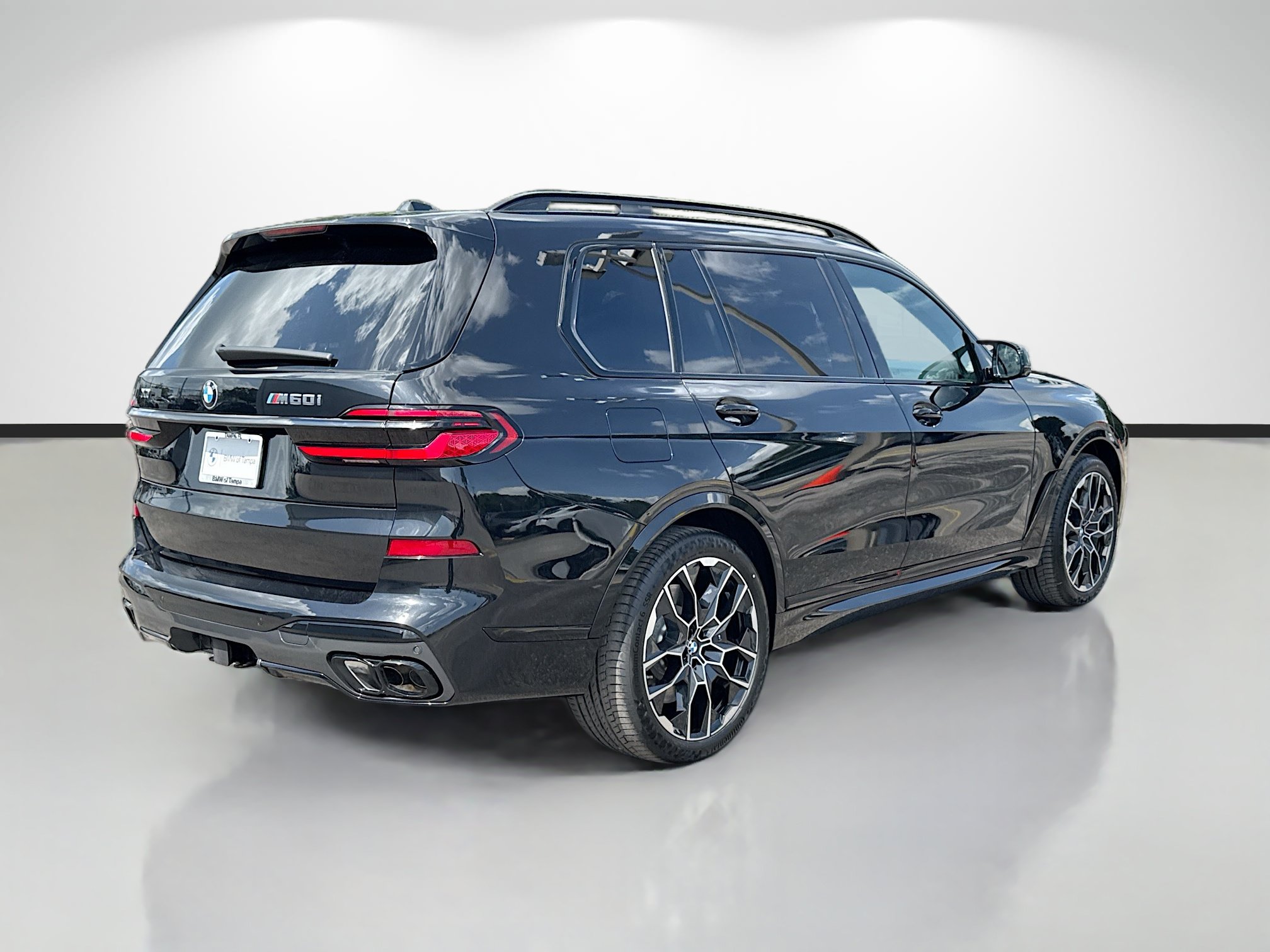 New 2027 BMW X7 M60i AWD/4WD image 3