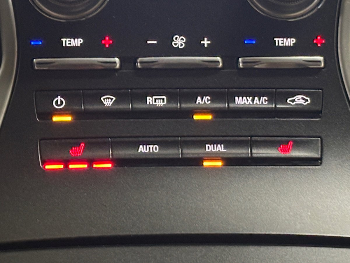 Used 2019 Lincoln Nautilus FWD image 4