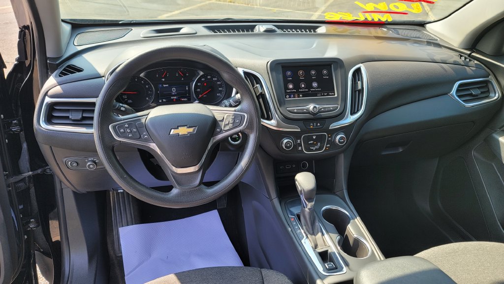 Used 2022 Chevrolet Equinox LT FWD image 24