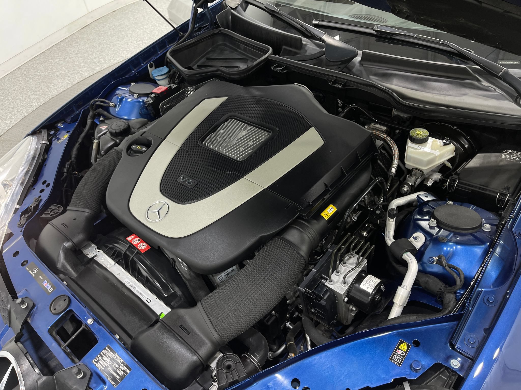Used 2009 Mercedes-Benz SLK 300 image 25