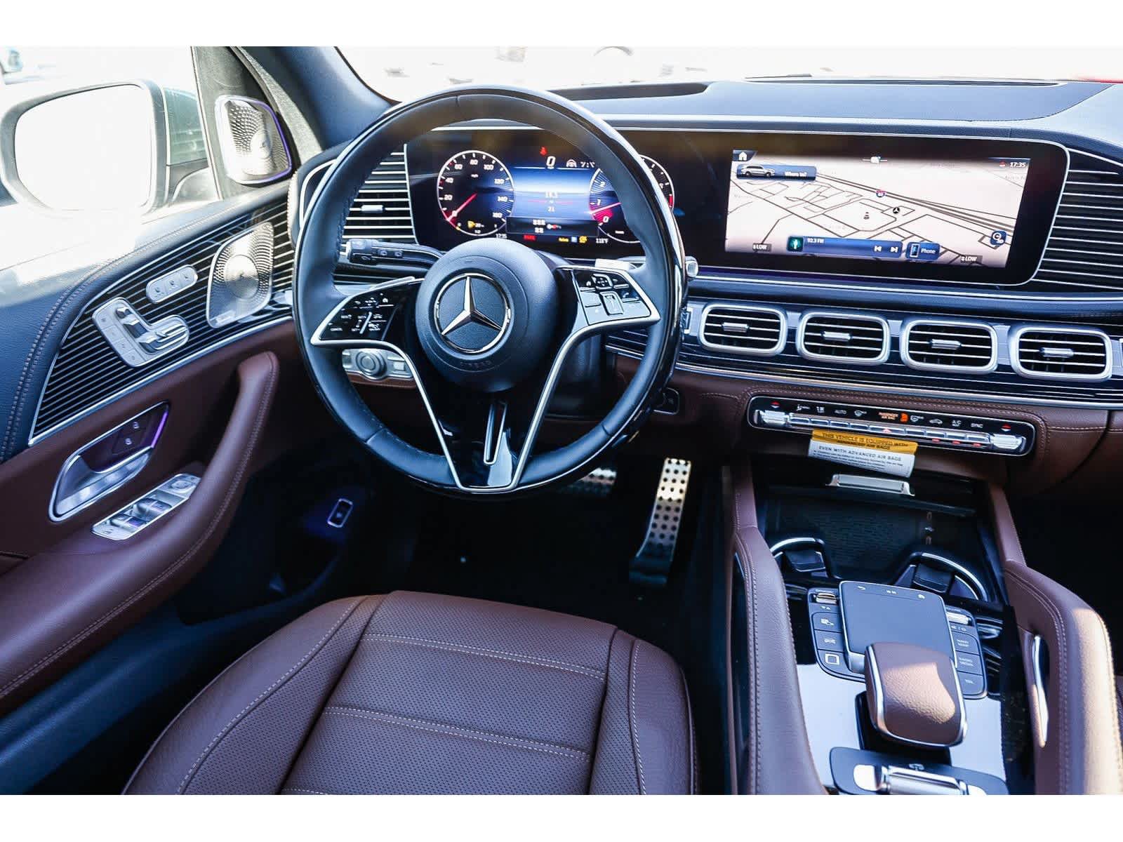 New 2026 Mercedes-Benz GLS 580 4MATIC image 15
