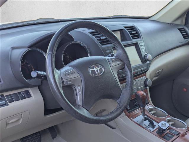 Used 2010 Toyota Highlander Limited image 8