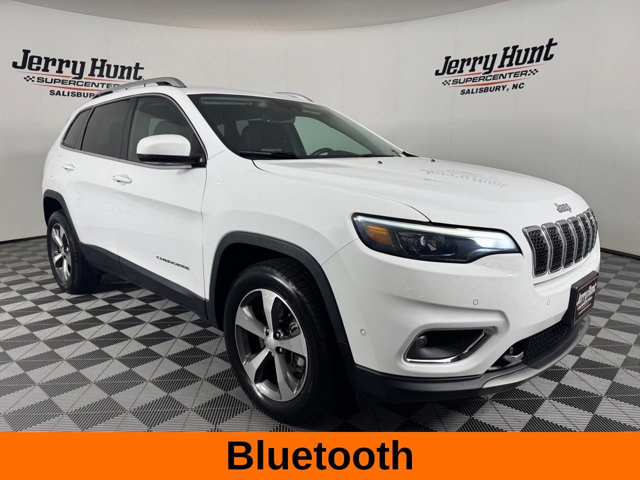Used 2021 Jeep Cherokee Limited w/ Elite Package AWD/4WD image 6