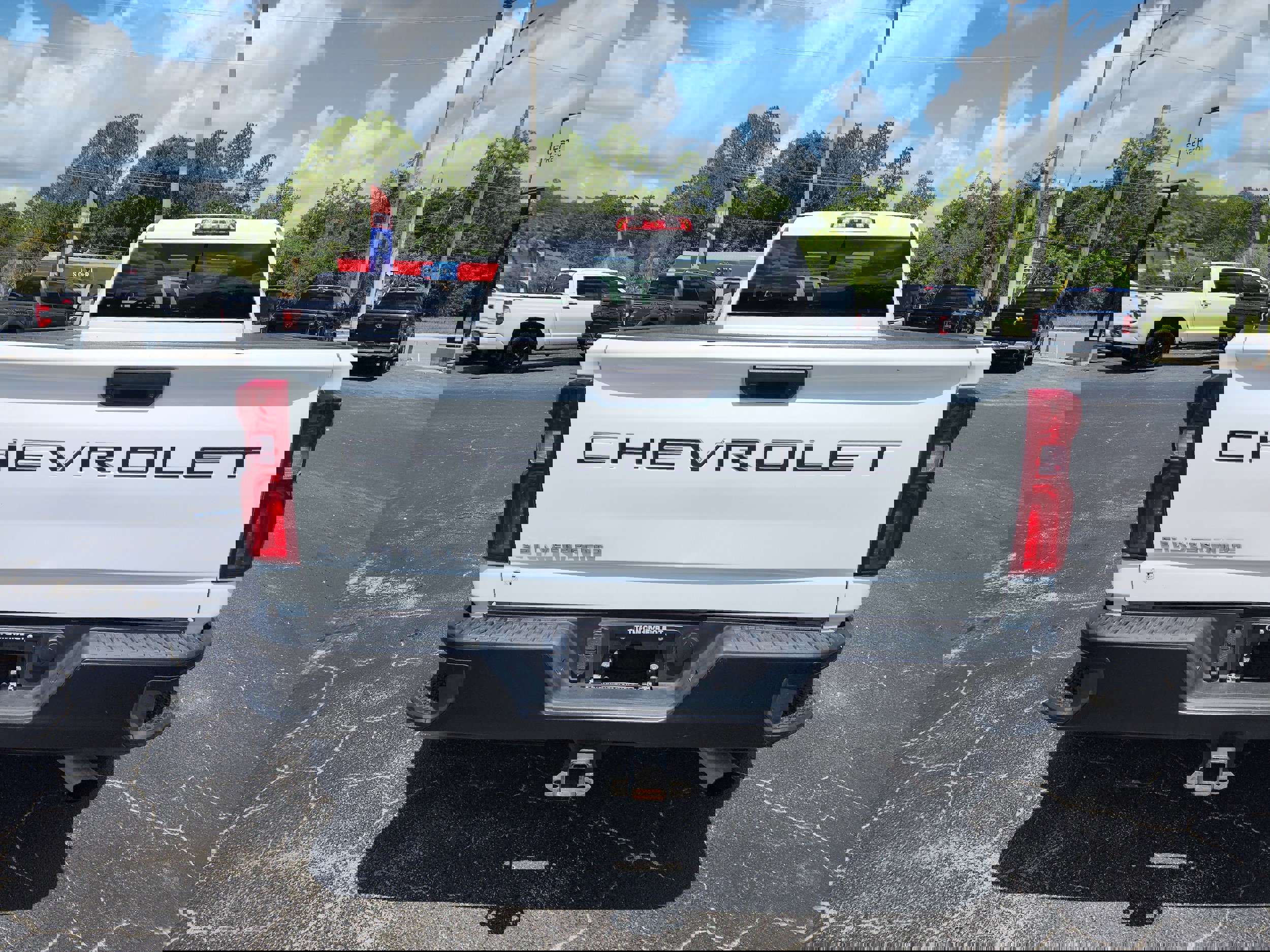 Used 2023 Chevrolet Silverado 3500 W/T image 5