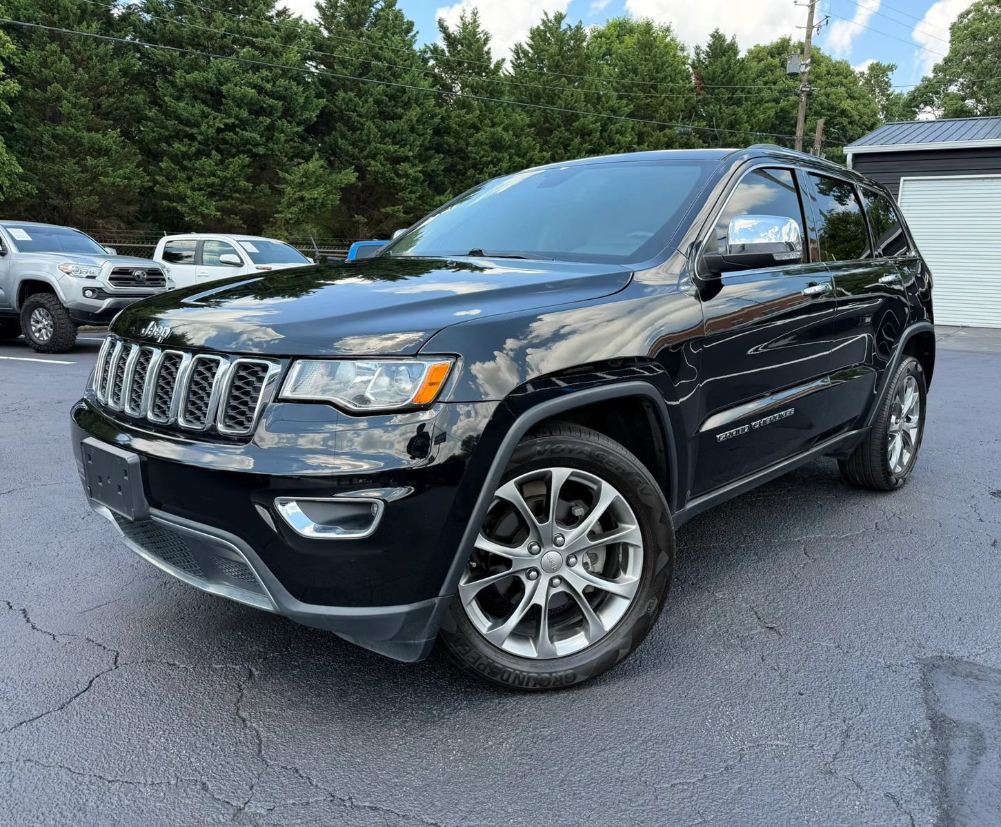 Used 2018 Jeep Grand Cherokee Limited RWD image 1
