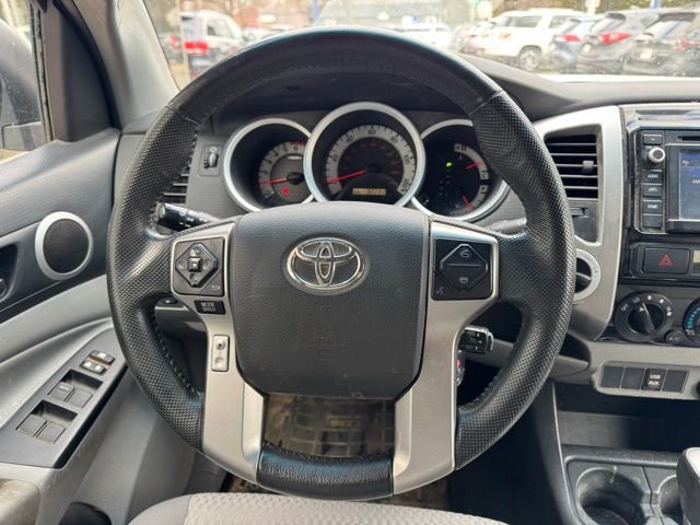 Used 2015 Toyota Tacoma 4x4 Double Cab w/ SR5 Package image 18