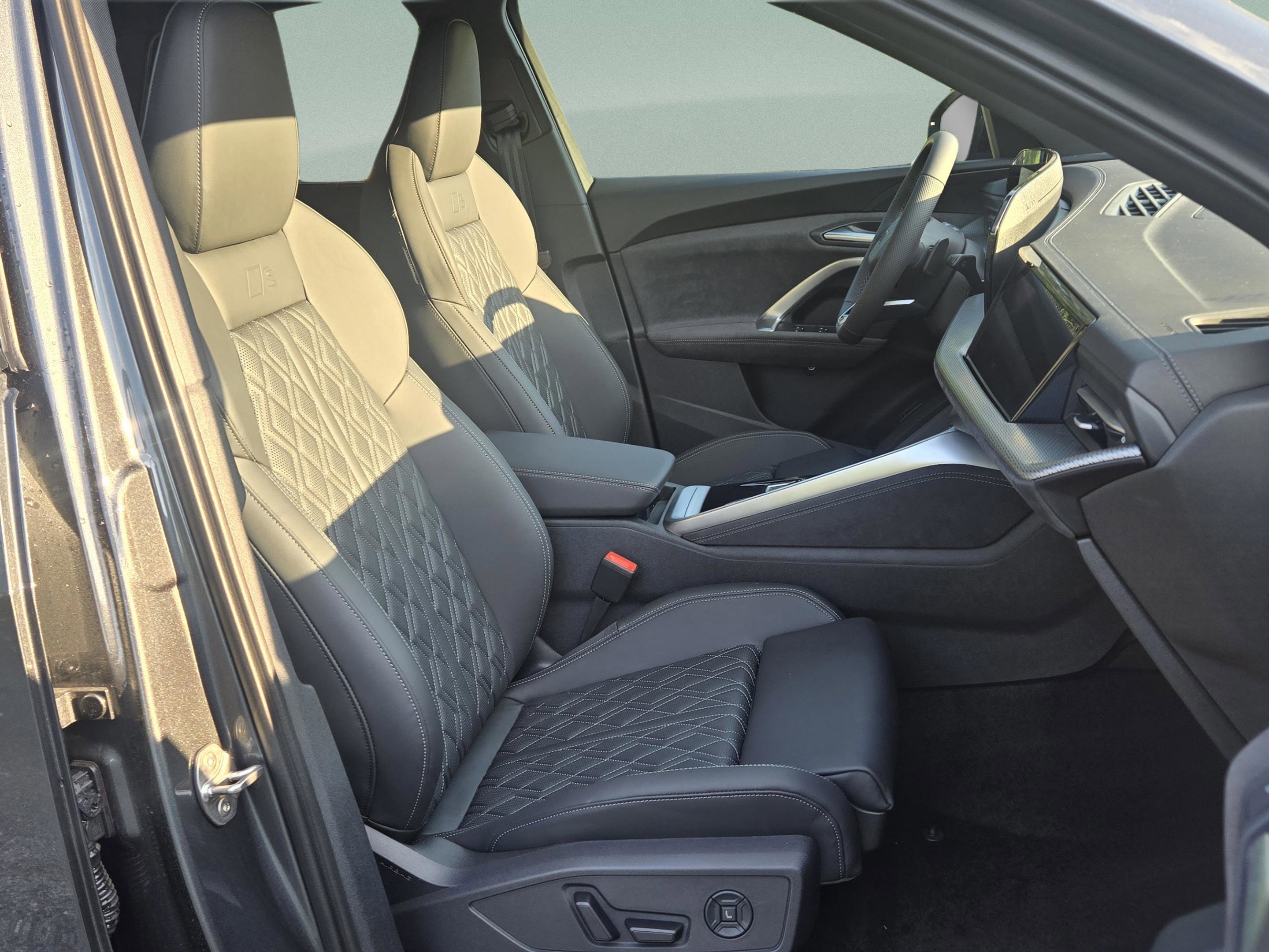 New 2026 Audi SQ5 Premium Plus AWD/4WD image 16