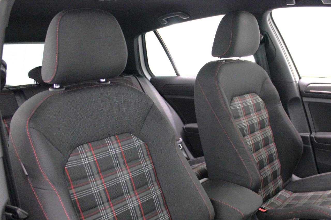 Used 2021 Volkswagen GTI S image 46