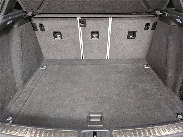 Certified 2024 Porsche Macan image 20