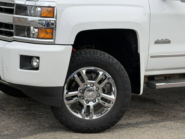 Used 2018 Chevrolet Silverado 2500 High Country w/ Duramax Plus Package image 16