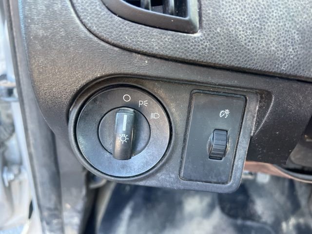 Used 2011 Ford Focus SE w/ 201A Rapid Spec Order Code image 15