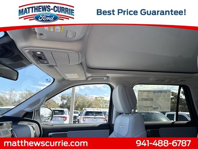 New 2026 Ford Expedition Platinum w/ Driver's Package image 11