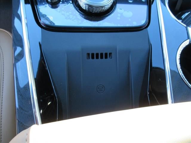 New 2025 Cadillac Escalade IQ Luxury 2 image 35