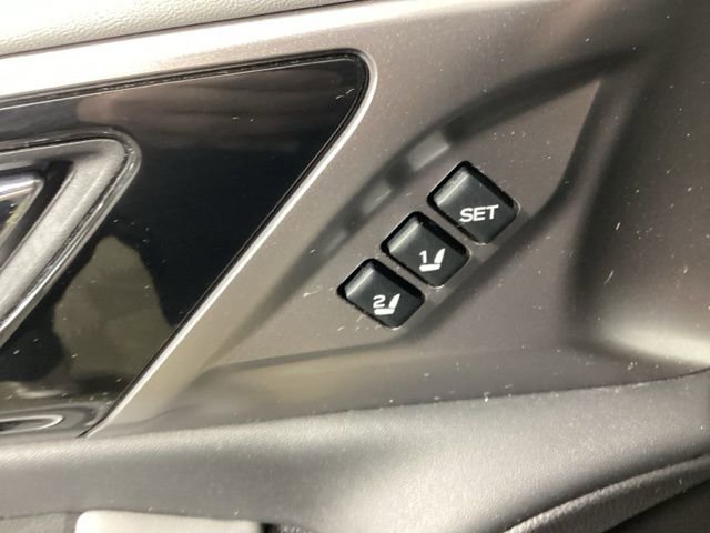 Certified 2023 Subaru Outback Limited image 18