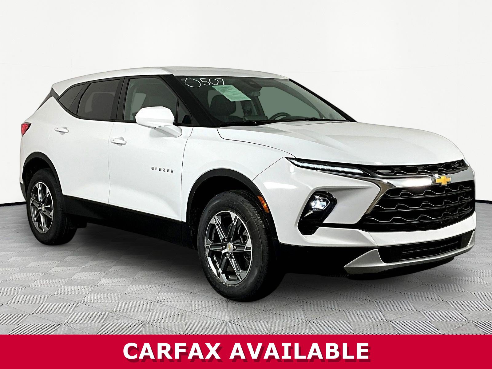 Used 2024 Chevrolet Blazer LT w/ LPO, Floor Liner Package FWD image 3