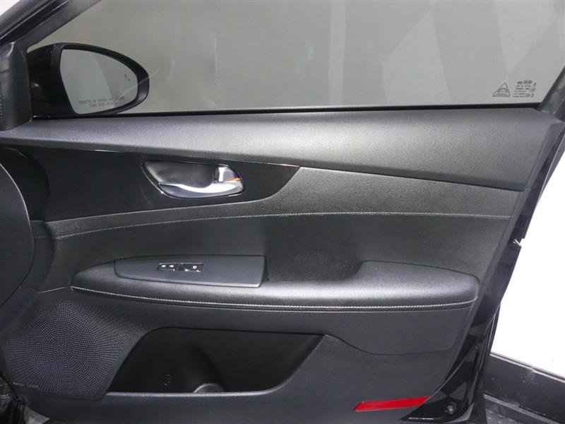 Used 2021 Kia Forte GT-Line w/ GT-Line Premium Package FWD image 19