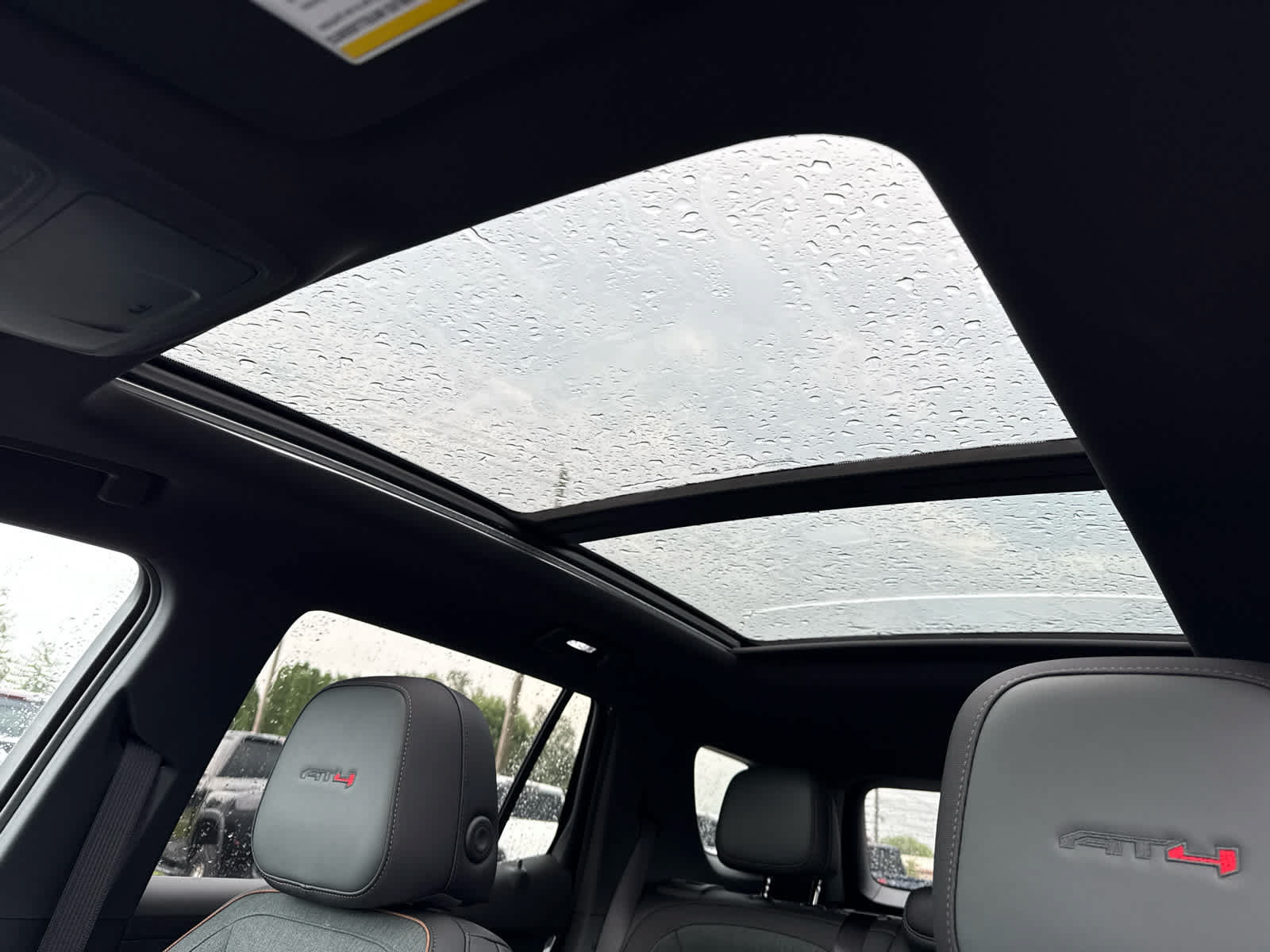 New 2027 GMC Terrain AT4 w/ Technology Package II AWD/4WD image 23