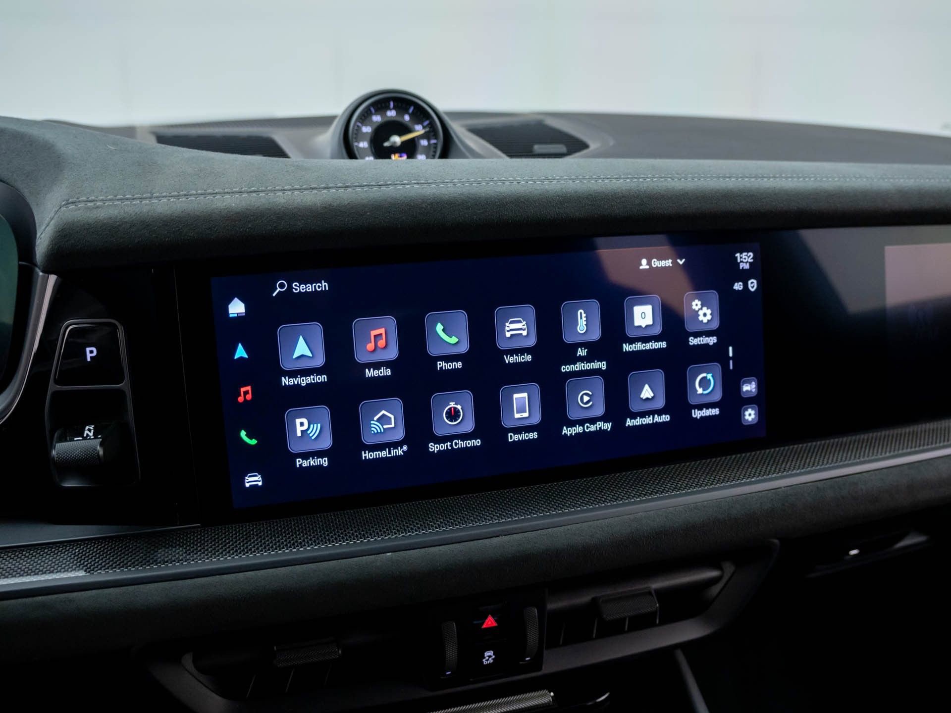 Used 2024 Porsche Cayenne Turbo GT image 19