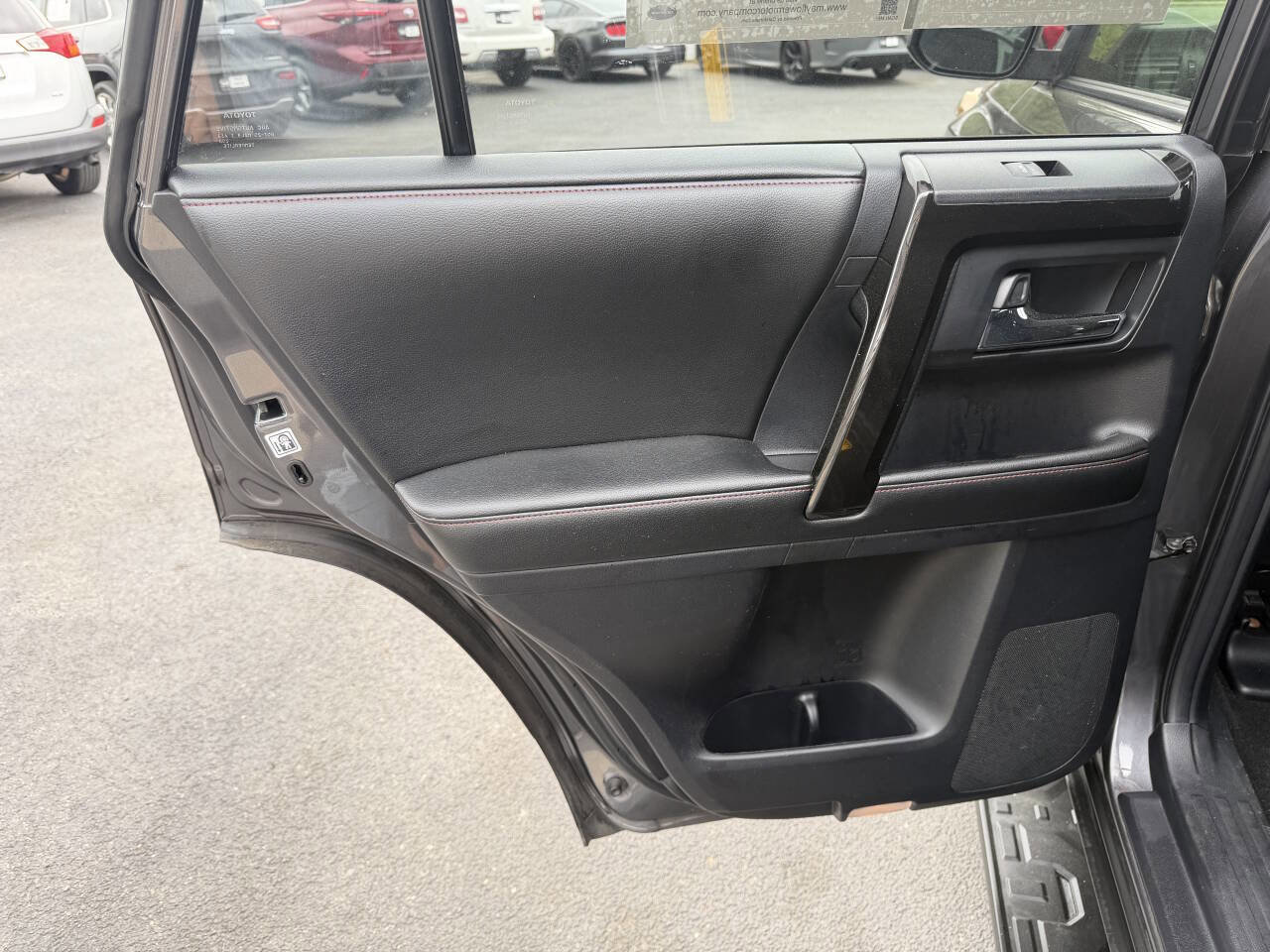 Used 2015 Toyota 4Runner Trail image 28