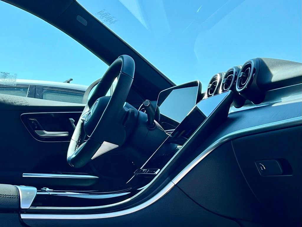 Certified 2026 Mercedes-Benz C 300 4MATIC Sedan image 15