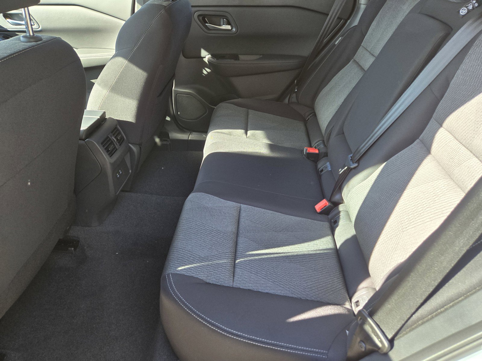 New 2026 Nissan Rogue SV w/ Cold Weather Package FWD image 9