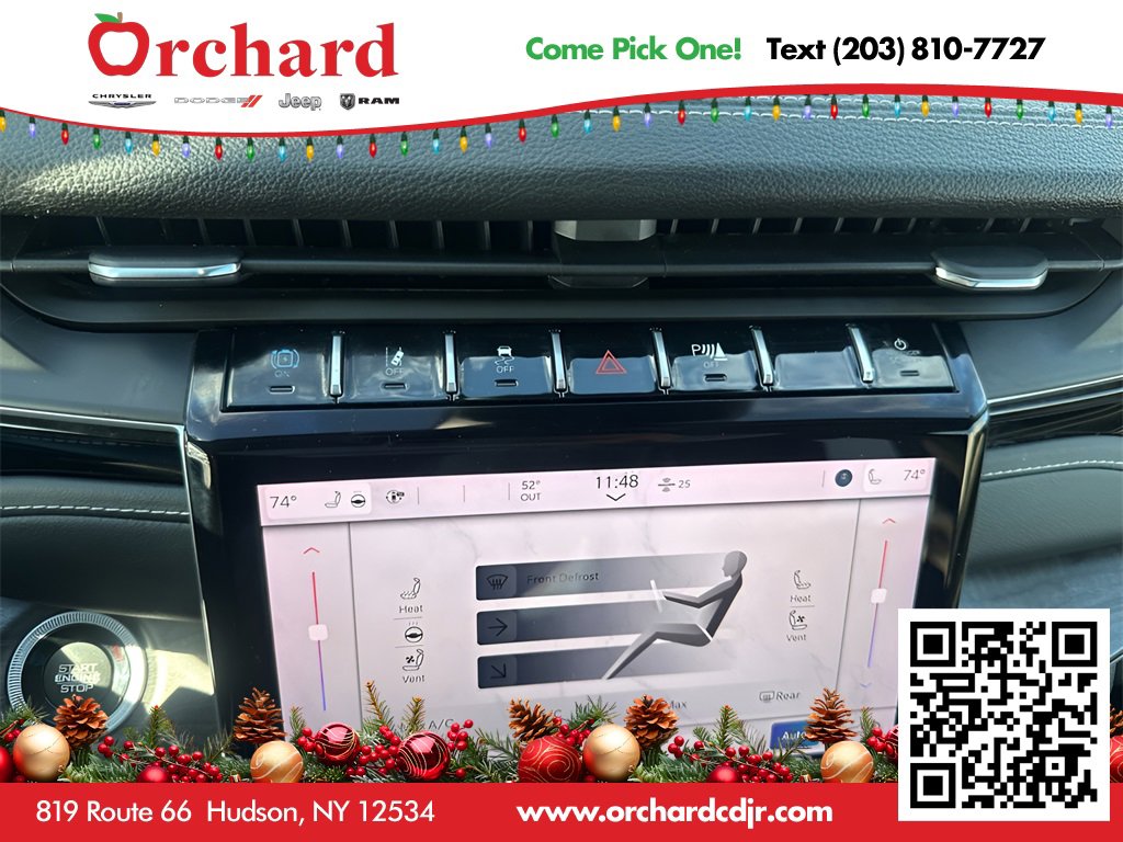 Used 2023 Jeep Grand Cherokee 4WD 4xe w/ Luxury Tech Group II image 35