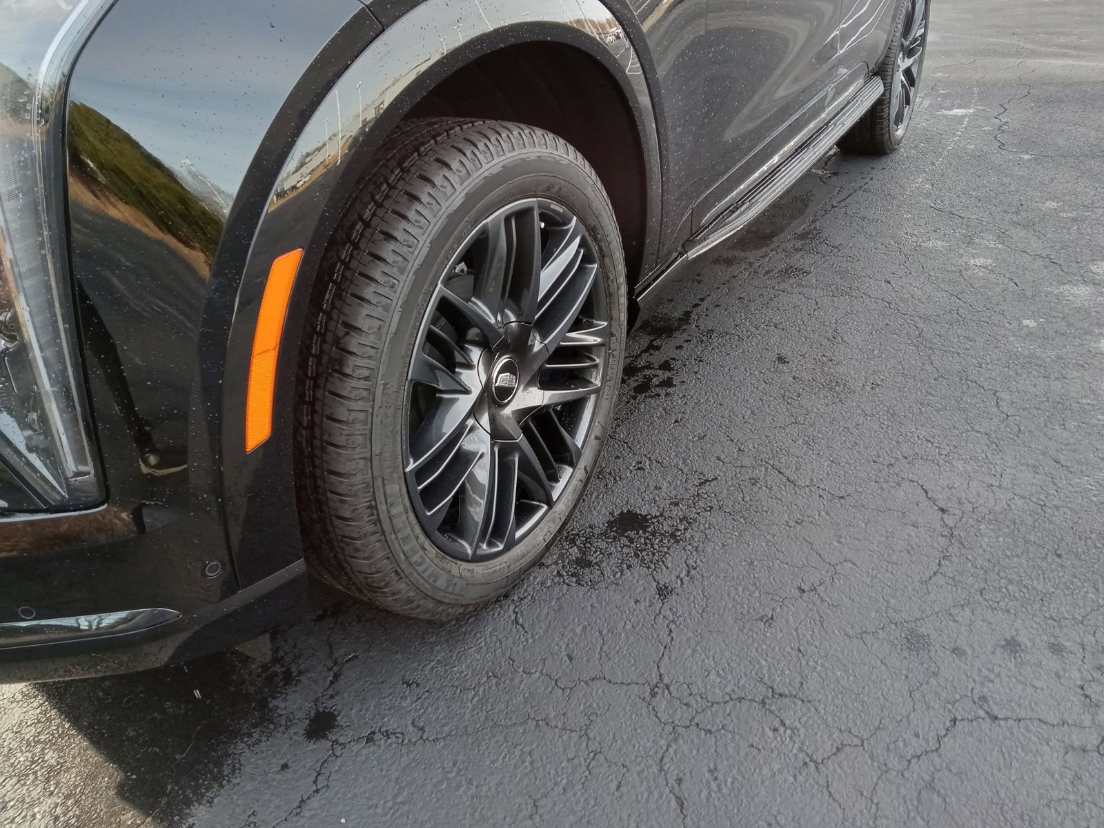 New 2026 Cadillac Escalade IQL Sport 1 w/ LPO, ONYX Package image 6