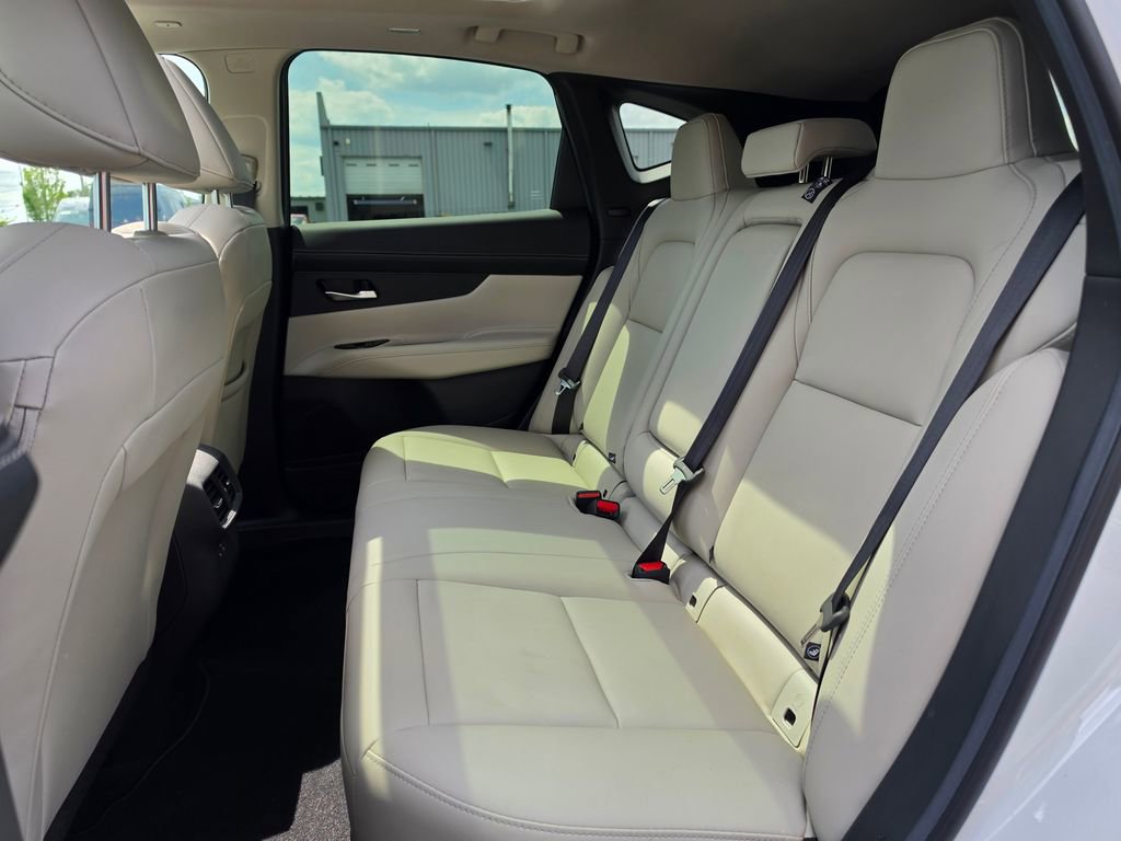 Used 2025 Nissan Murano SL w/ Cargo Package AWD/4WD image 32