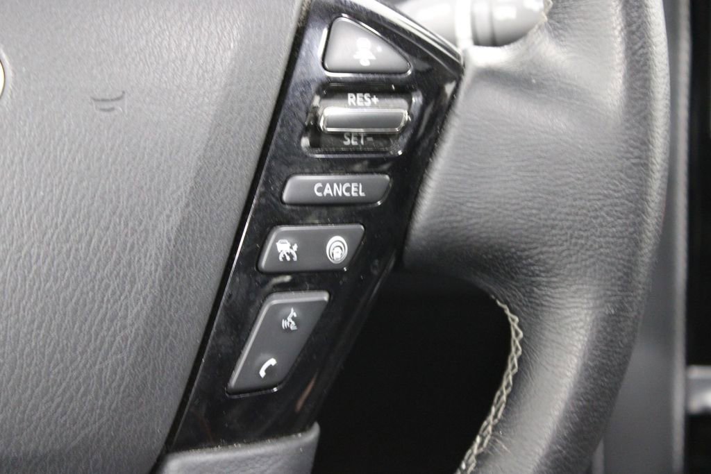 Used 2024 INFINITI QX80 Luxe image 40