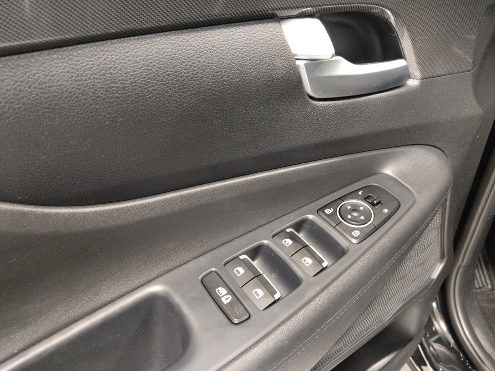 Used 2023 Hyundai Santa Fe SEL w/ Cargo Package image 27