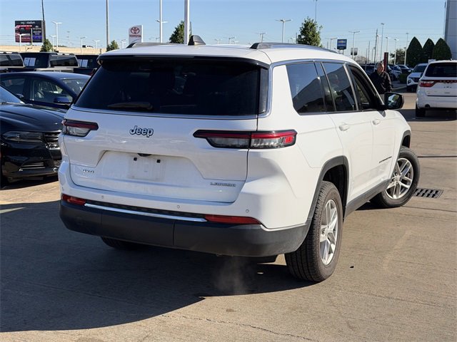 Used 2023 Jeep Grand Cherokee L Laredo image 5