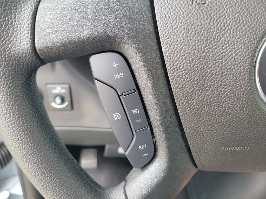New 2026 Chevrolet Express 2500 w/ Driver Convenience Package RWD image 9