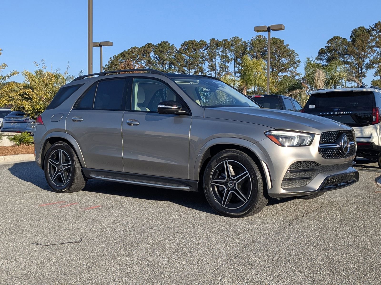Used 2022 Mercedes-Benz GLE 450 4MATIC video 2