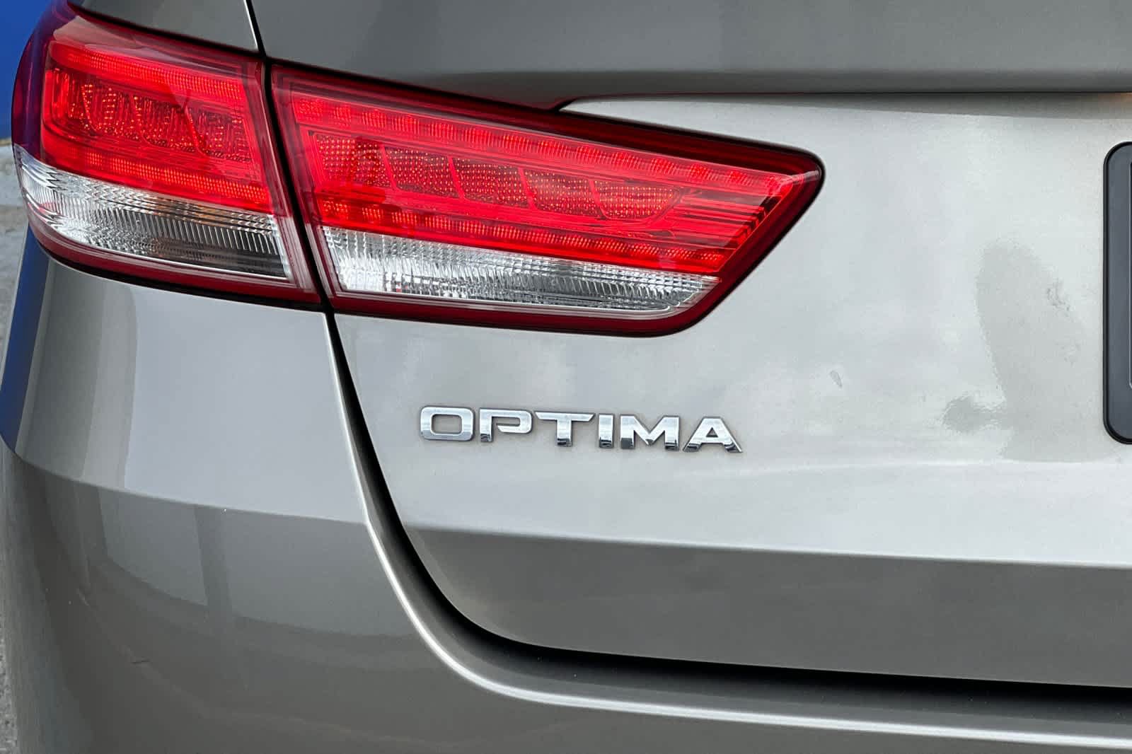 Used 2017 Kia Optima EX w/ Premium Package FWD image 27