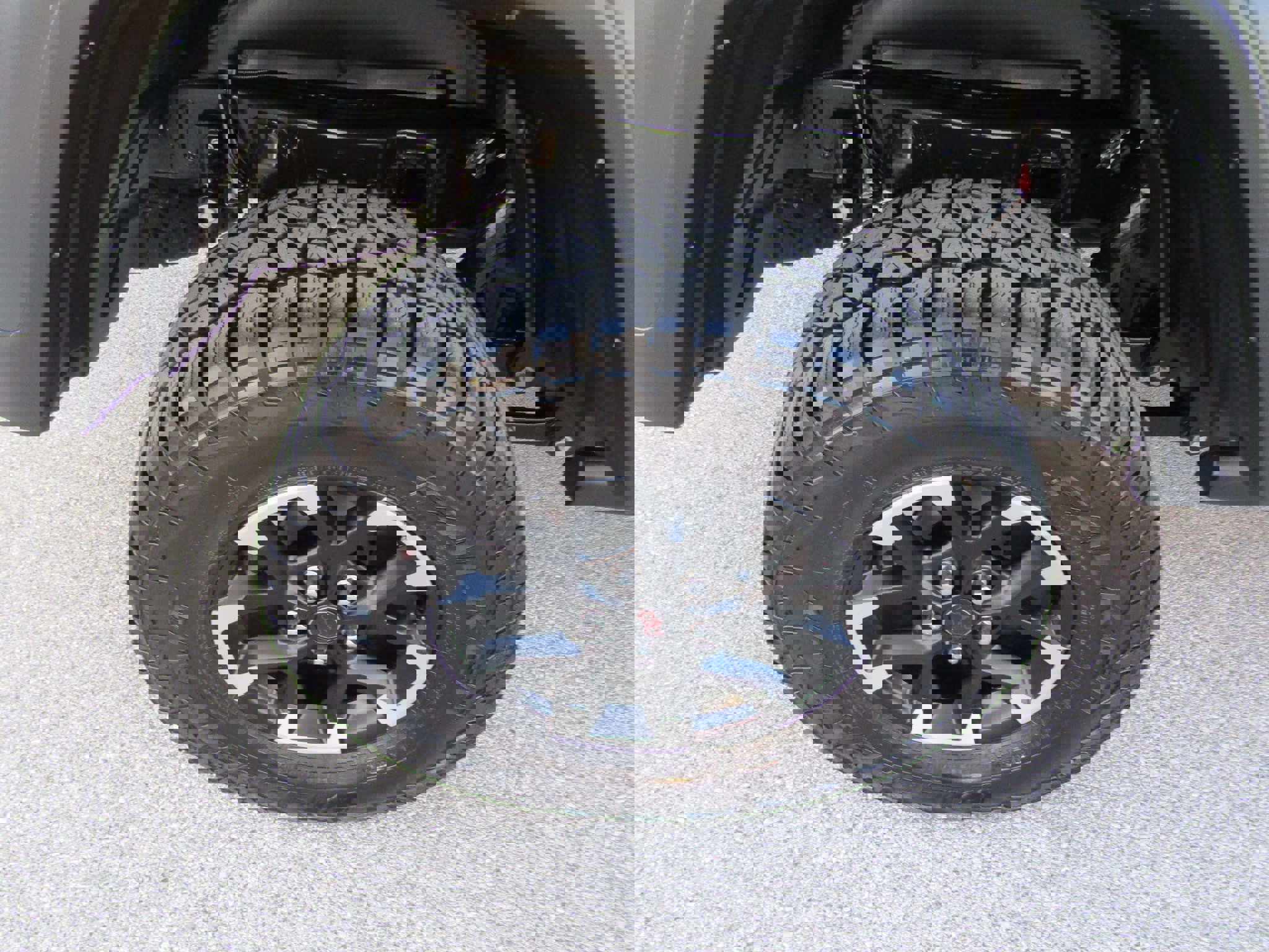 Used 2025 Jeep Gladiator Rubicon w/ Convenience Group image 11