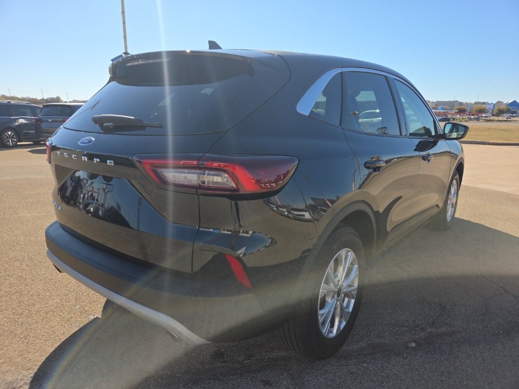 Used 2024 Ford Escape Active image 5