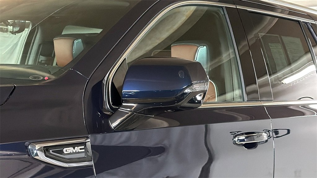 Used 2024 GMC Yukon Denali Ultimate image 5
