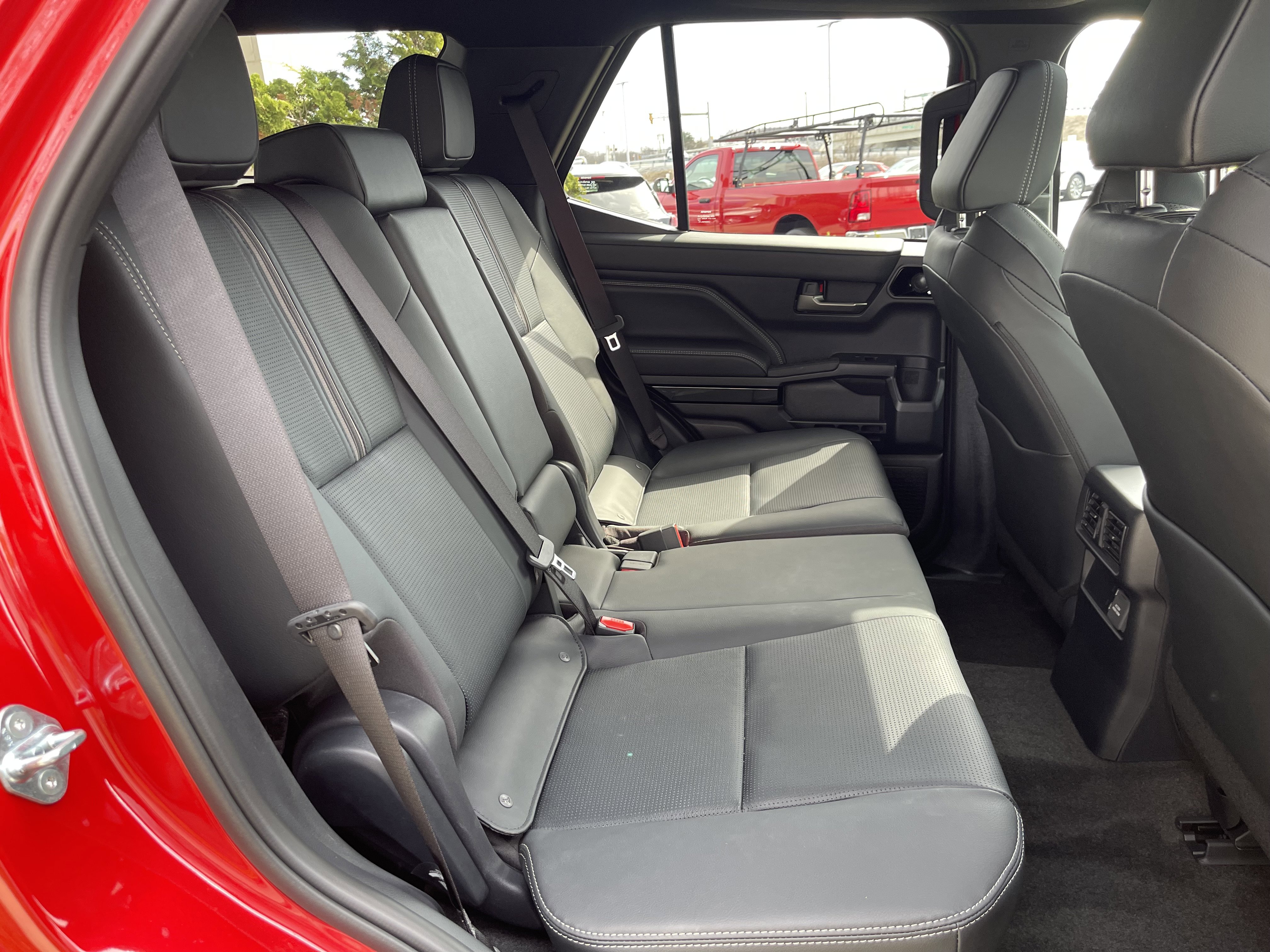 Used 2026 Toyota 4Runner Limited image 26