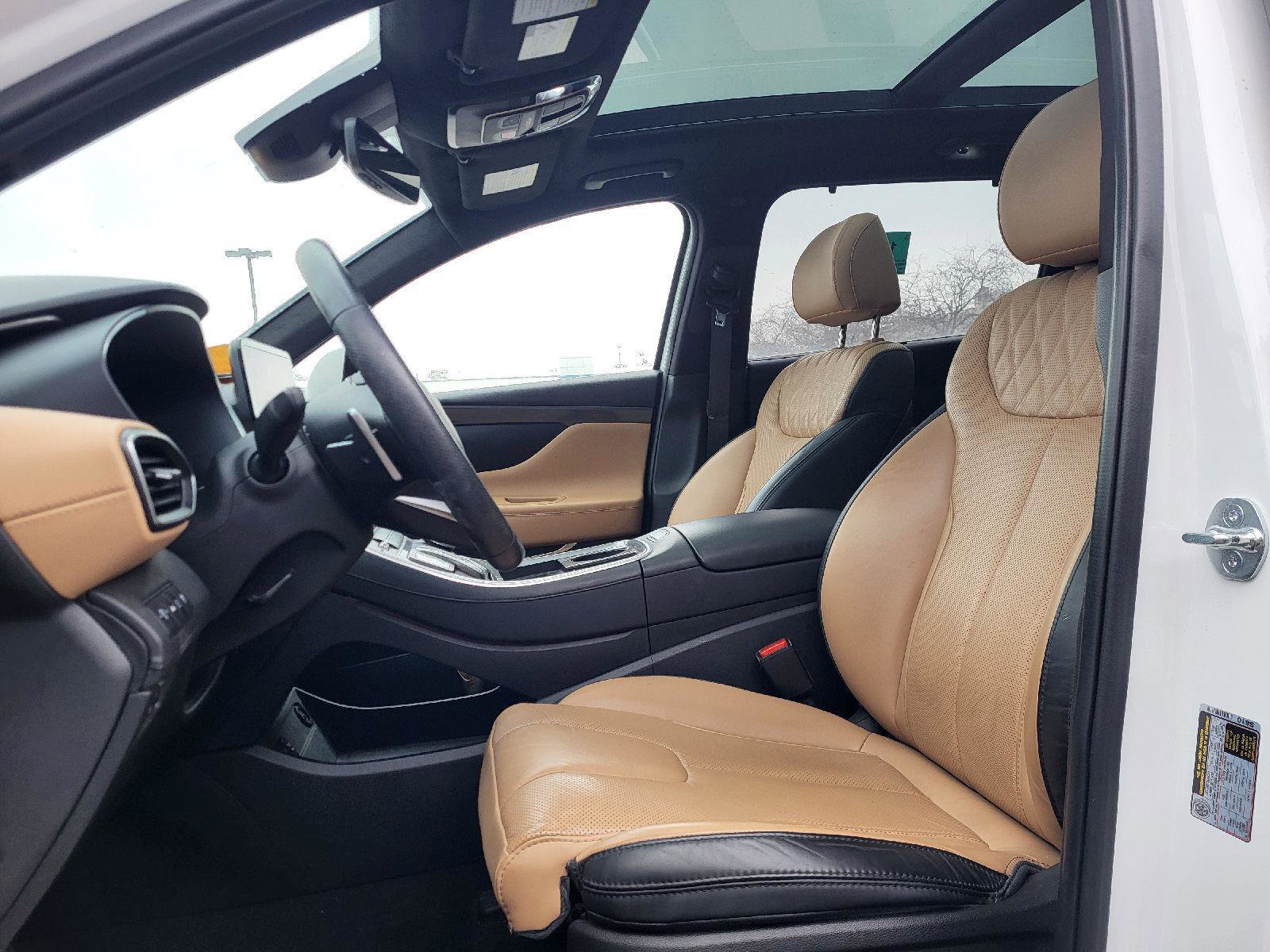 Used 2023 Hyundai Santa Fe Calligraphy image 7