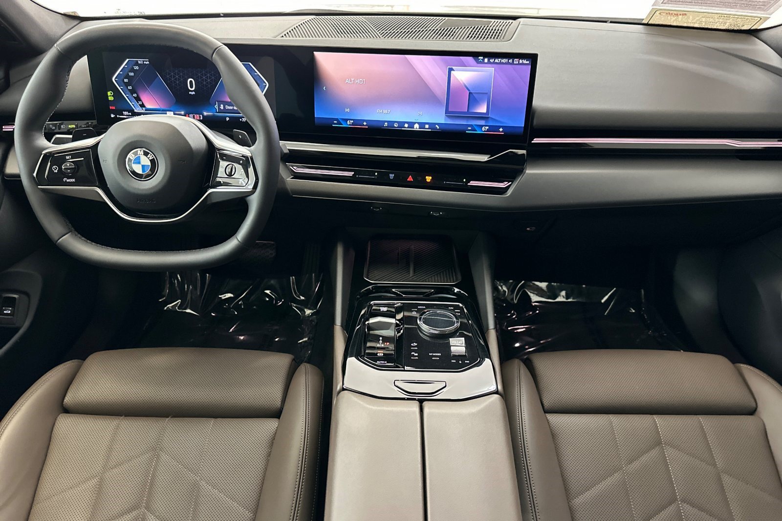 Certified 2024 BMW 530i w/ M Sport Package RWD image 15