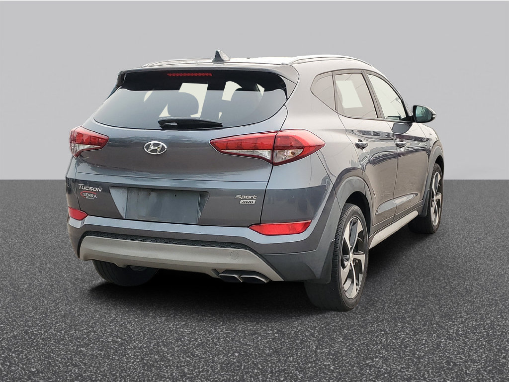 Used 2018 Hyundai Tucson Sport w/ Cargo Package AWD/4WD image 3