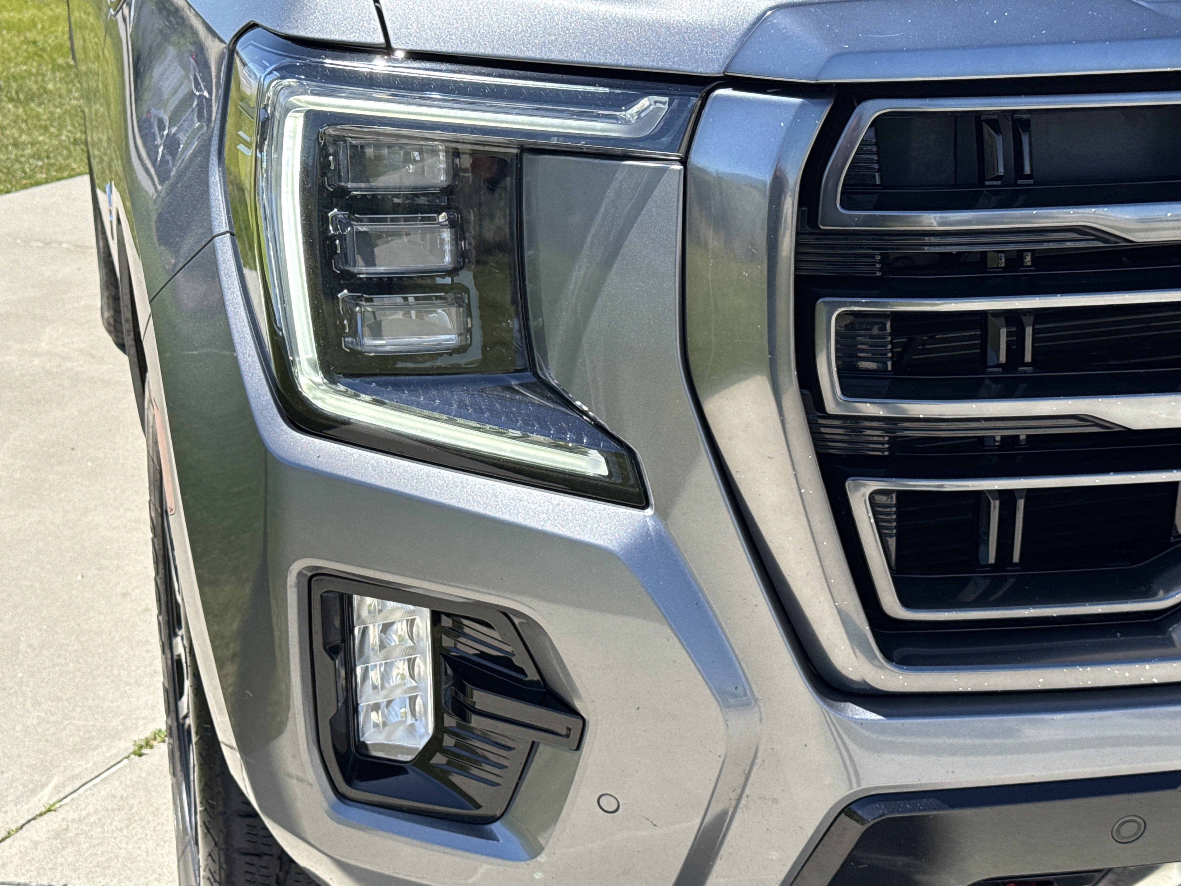 Used 2021 GMC Yukon AT4 w/ AT4 Premium Plus Package AWD/4WD image 10