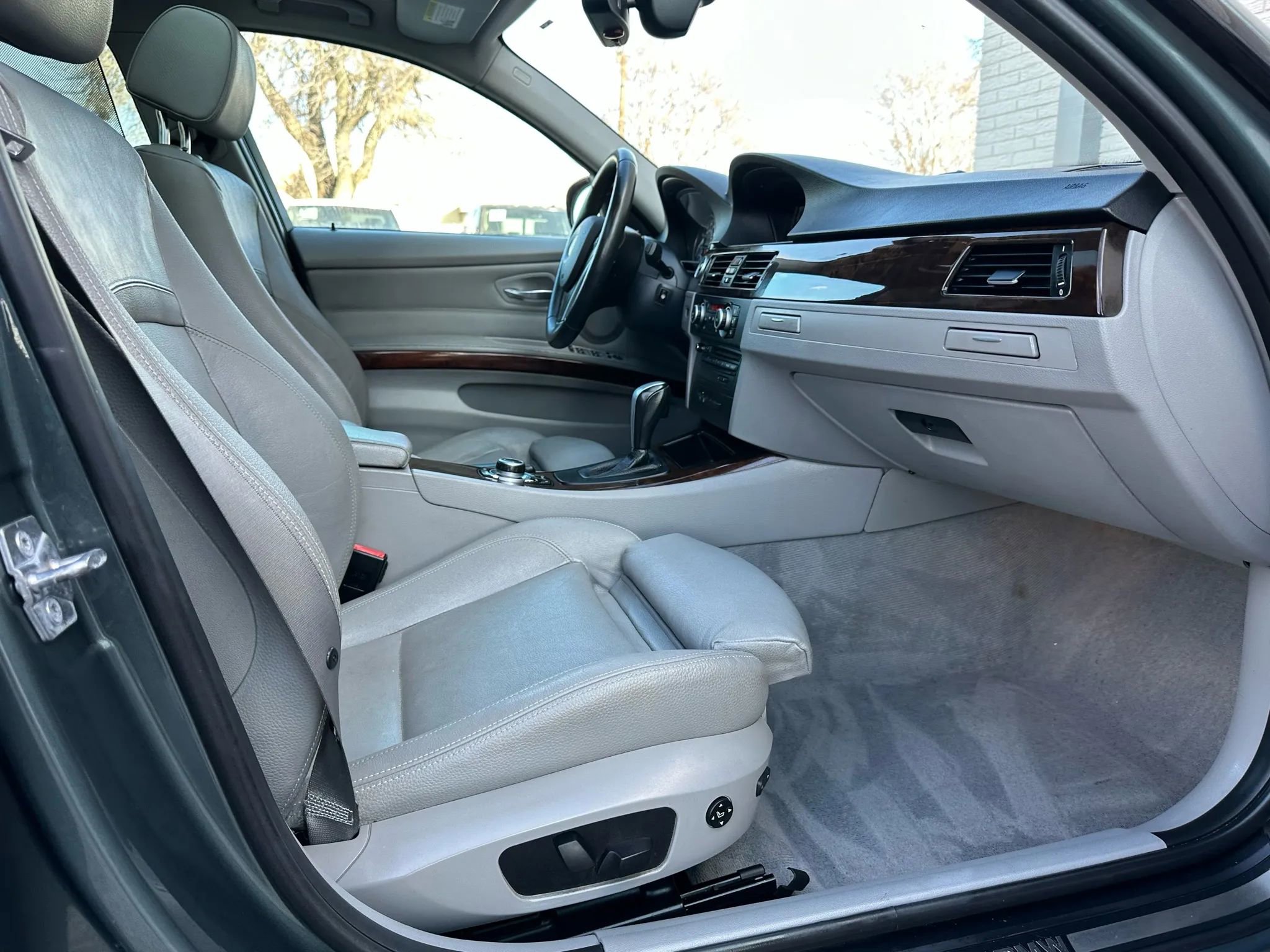 Used 2011 BMW 335d Sedan RWD image 21