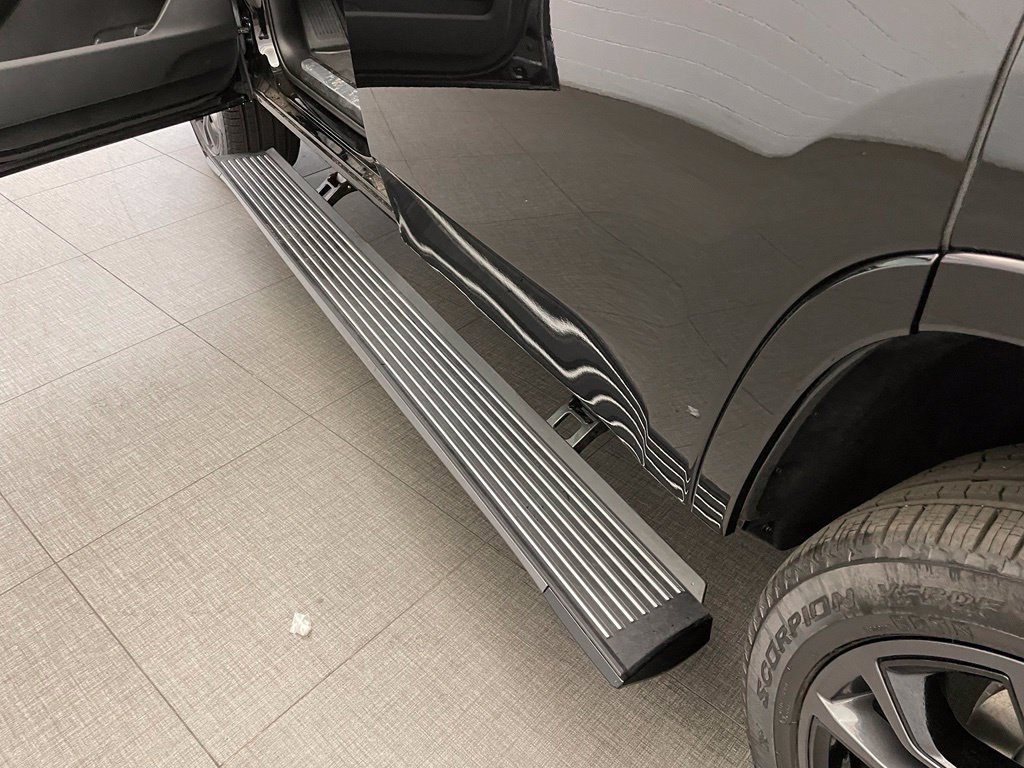 New 2026 Jeep Grand Wagoneer Summit AWD/4WD image 12