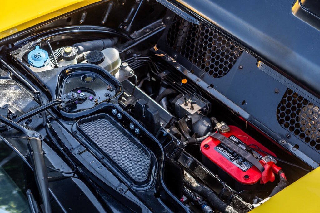 Used 2006 Ford GT RWD image 56