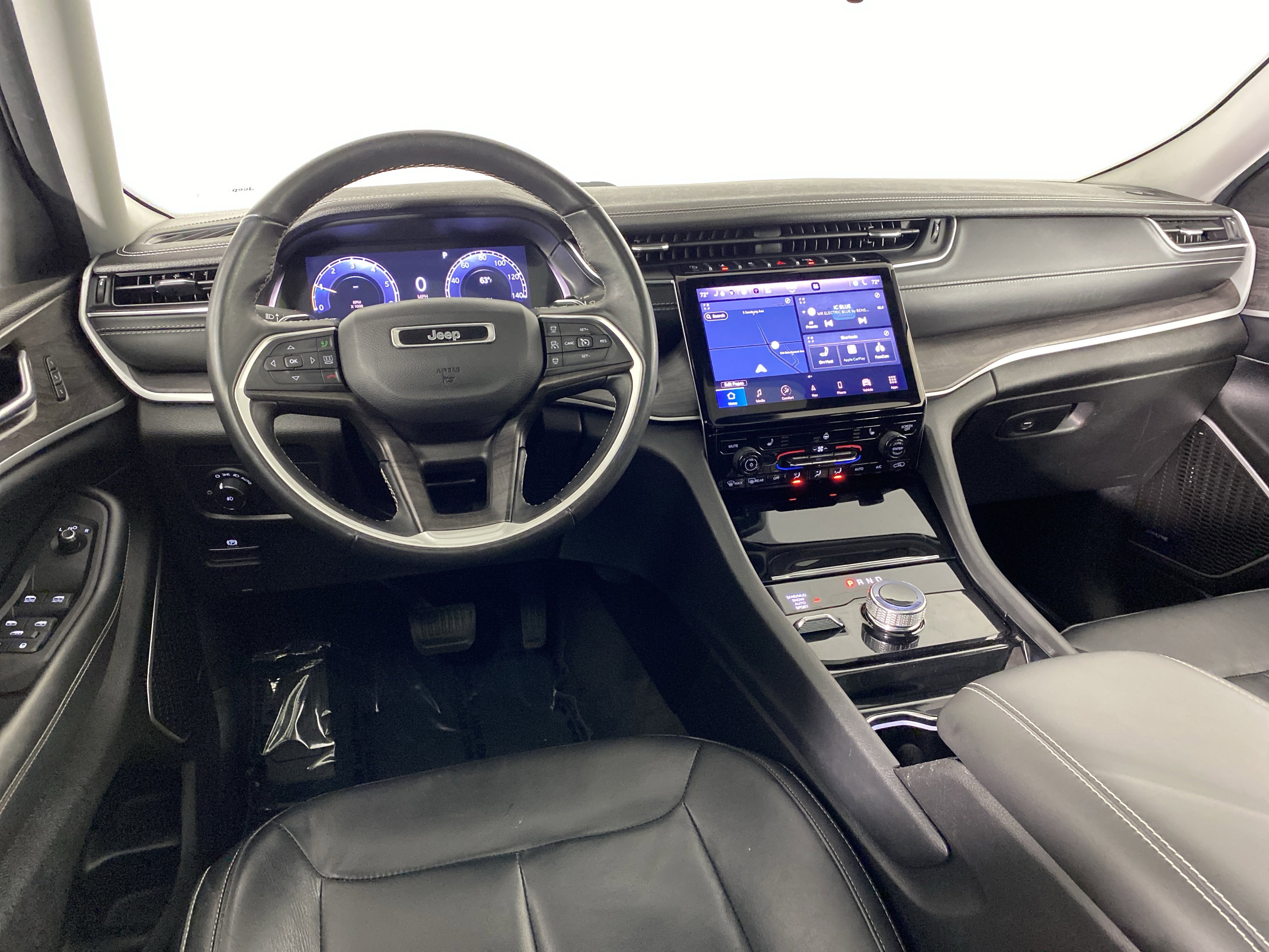Used 2022 Jeep Grand Cherokee L Limited w/ MOPAR Finishing Package image 43